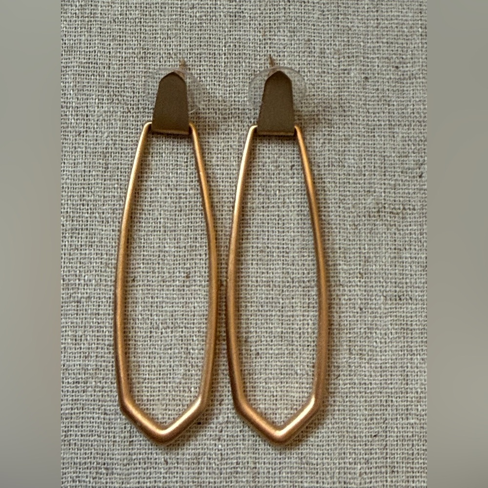 💛KENDRA SCOTT EARRINGS💛